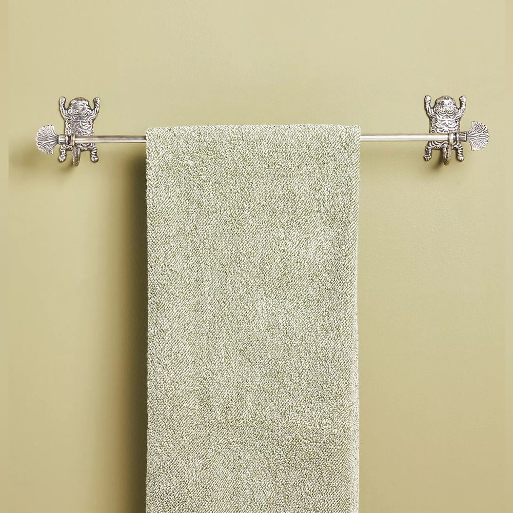New Anthropologie Tibetan Tiger Towel Bar